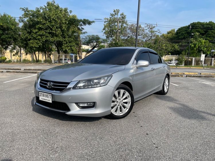 รถ Honda Accord 2.0 EL NAVI สี เทา