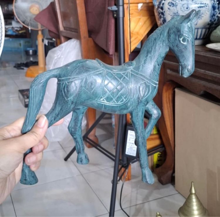 ม้าไม้ ขนาดสูง 10 นิ้ว ลำตัวยาว 10 นิ้ว สภาพสมบูรณ์ รูปที่ 2