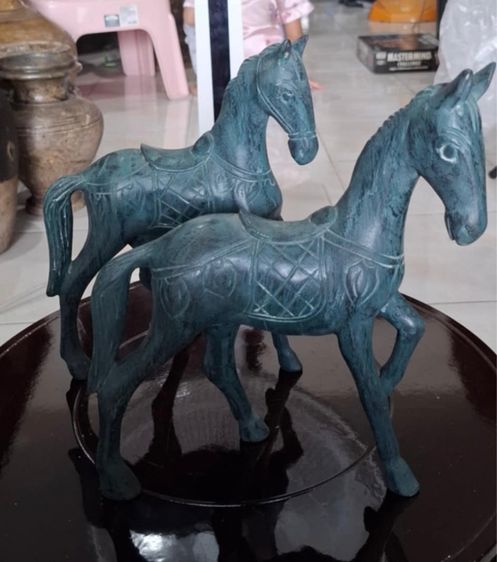 ม้าไม้ ขนาดสูง 10 นิ้ว ลำตัวยาว 10 นิ้ว สภาพสมบูรณ์