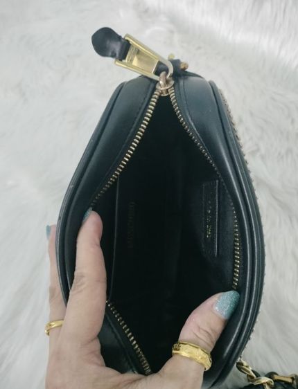 กระเป๋าMoschino ของแท้ รูปที่ 6