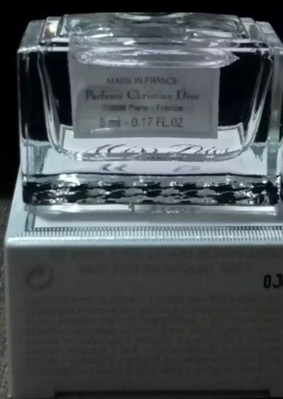 น้ำหอม CD (Miss Dior Blooming Bouquet )ขนาดจิ๋ว 5ml. รูปที่ 5