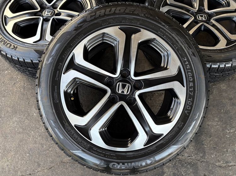 ล้อแม็กขอบ17 HONDA HRV มีรอยตามการใช้งาน พร้อมยางKUMHO215-60-17 ปี23 ปีแท้ รูปที่ 2