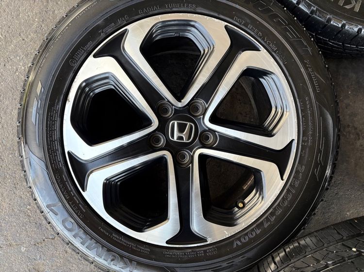ล้อแม็กขอบ17 HONDA HRV มีรอยตามการใช้งาน พร้อมยางKUMHO215-60-17 ปี23 ปีแท้ รูปที่ 4