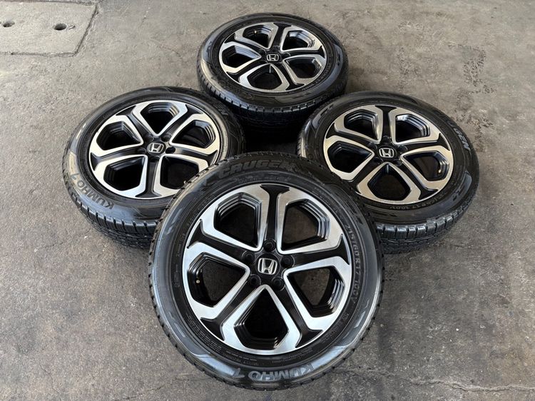 17" ล้อแม็กขอบ17 HONDA HRV มีรอยตามการใช้งาน พร้อมยางKUMHO215-60-17 ปี23 ปีแท้