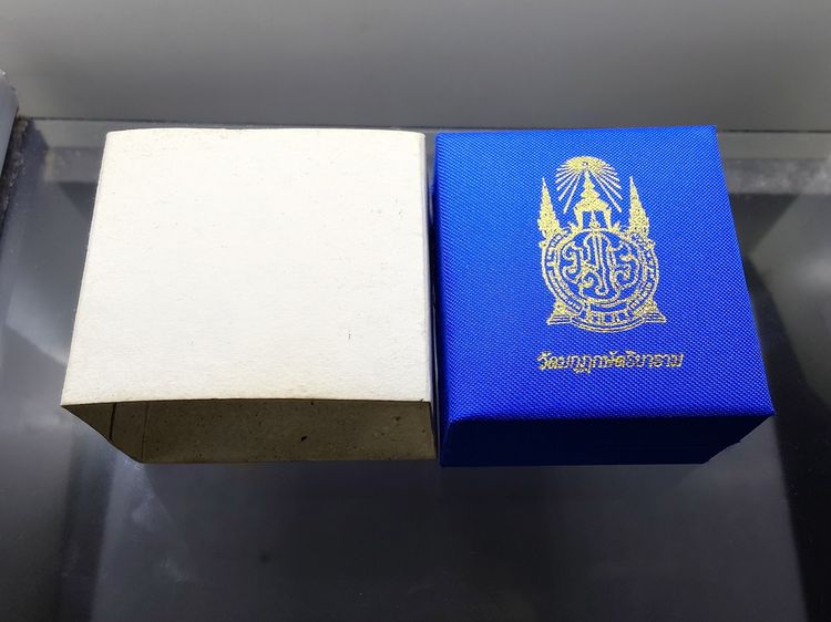 เหรียญพระไพรีพินาศ เนื้อเงิน สามกษัตริย์ 200 ปี พระจอมเกล้าฯ โครงการบูรณะฯ โบราณสถาน วัดมกุฏกษัตริยาราม ปี2547 พร้อมกล่องเดิม รูปที่ 9