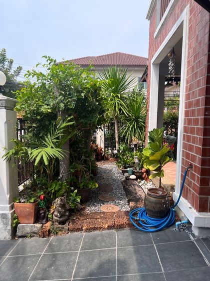 Pruksa สร้างเสร็จก่อน 2010 มีบางส่วน ไม่ใช่ ทาวน์เฮาส์ 2 ชั้น รูปที่ 4