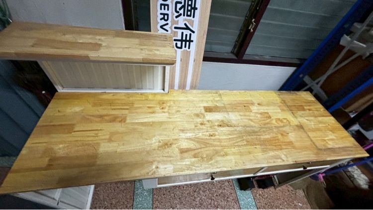 เคาน์เตอร์ขายของพร้อมตู้เก็บของ รูปที่ 11