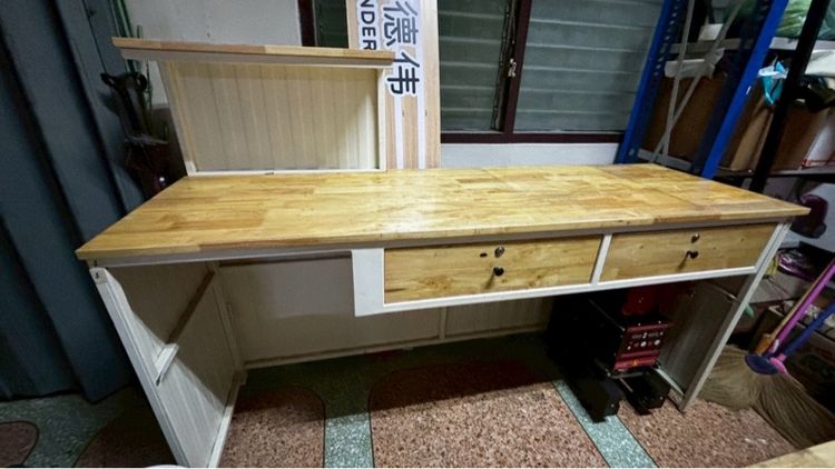 เคาน์เตอร์ขายของพร้อมตู้เก็บของ รูปที่ 13