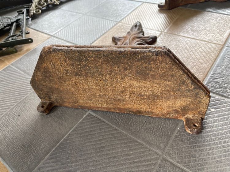 ฐานโชว์หลุยส์ เหล็กหล่อ สะสม รูปที่ 7