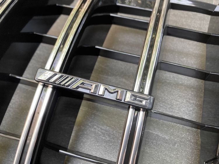 กระจังหน้า Benz GLC X253 รุ่นปี 2015-2018  กระจังมี 2 แบบ GLC63 AMG GT และ Daimond AMG รูปที่ 5