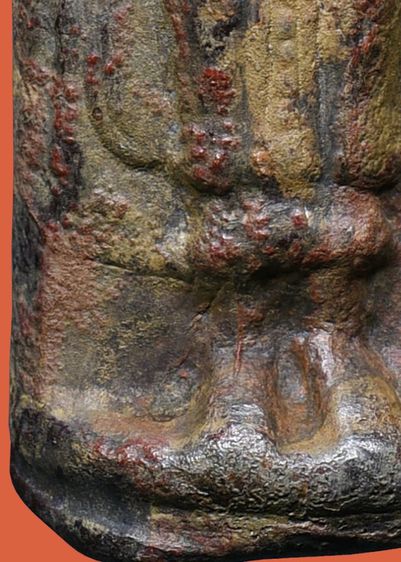 พระร่วงหลังรางปืน กรุวัดพระศรีรัตนมหาธาตุ ลพบุรี เนื้อสนิมแดงลูกหว้า เก่า รูปที่ 17