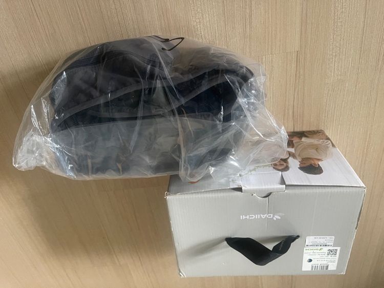 Louicre Tic toc Hipseat เป้อุ้มฮิปซีท สำหรับเด็กแรกเกิดถึง 36 เดือน จาก Daiichi  มือสอง สภาพดี ใช้งานน้อย แบรนด์อันดับ 1 จากประเทศเกาหลี  รูปที่ 3