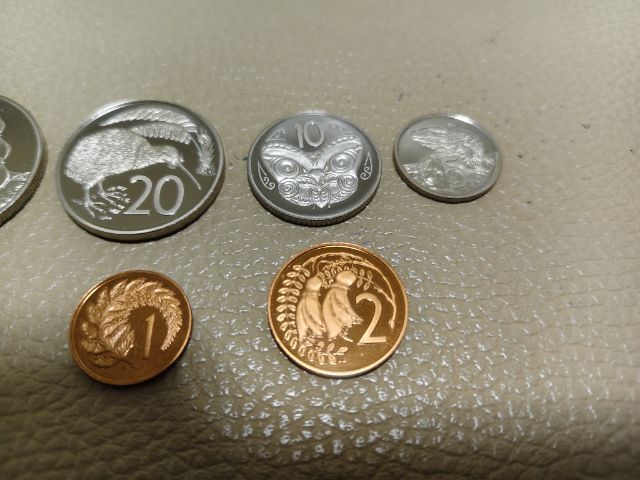 เหรียญนอก รูปที่ 7