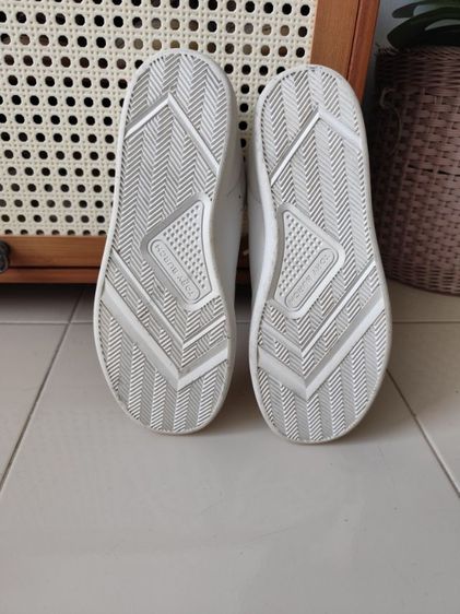 รองเท้าผ้าใบ TORY BURCH size 36ยาวด้านใน 24cm มือสองขายตามสภาพขอคนรับได้ รูปที่ 5