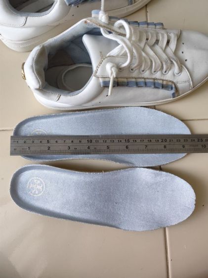 รองเท้าผ้าใบ TORY BURCH size 36ยาวด้านใน 24cm มือสองขายตามสภาพขอคนรับได้ รูปที่ 10