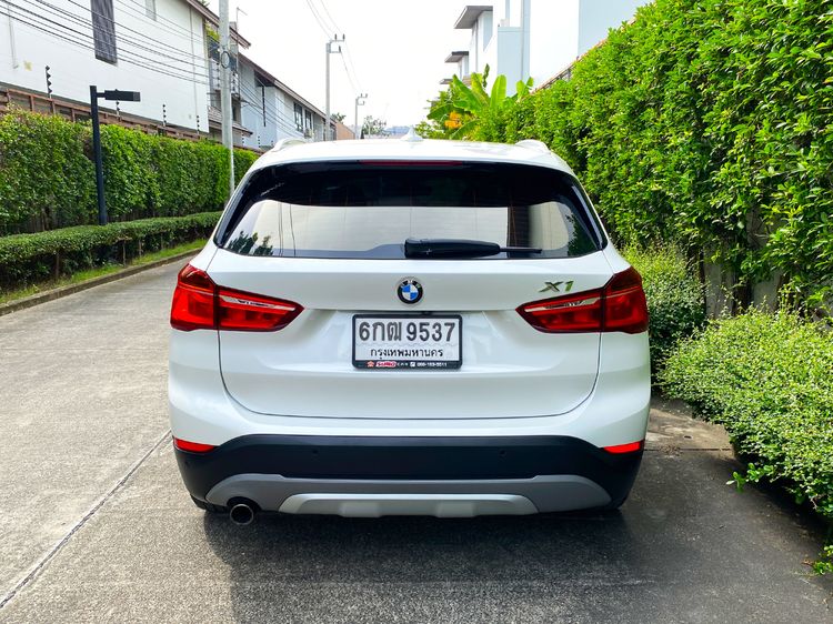 BMW X1 2017 2.0 sDrive18d xLine Utility-car ดีเซล ไม่ติดแก๊ส เกียร์อัตโนมัติ ขาว รูปที่ 3