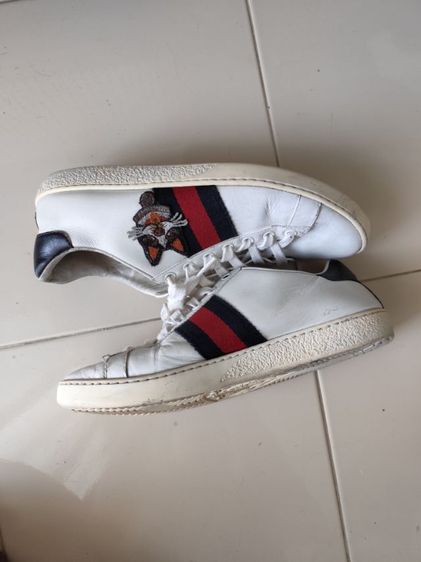 รองเท้าผ้าใบ gucci 501908 size 36ยาวด้านใน24cm มือสองขายตามสภาพขอคนรับได้กรุณาอ่านรายระเอียด รูปที่ 9