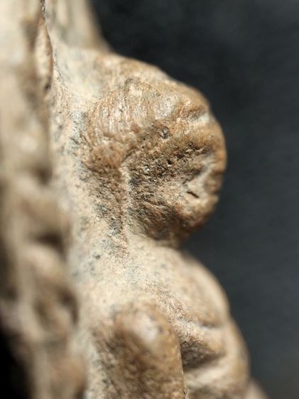 พระรอดลำพูนพิมพ์ใหญ่ครับ รูปที่ 8