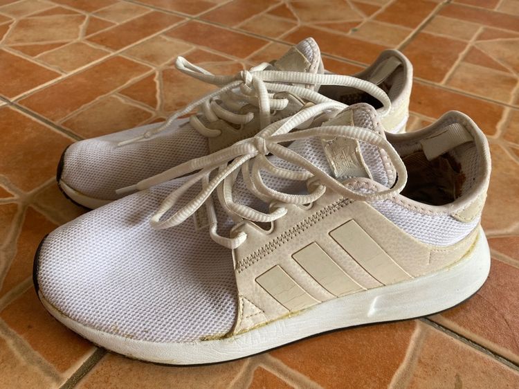 รองเท้าผ้าใบ Adidas มือสอง รูปที่ 4