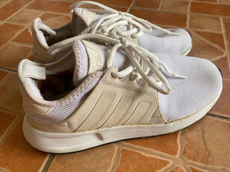 รองเท้าผ้าใบ Adidas มือสอง รูปที่ 2