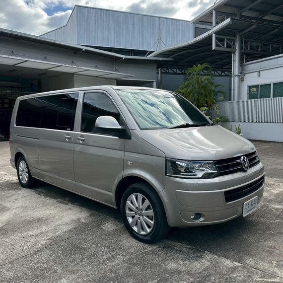 รถ Volkswagen Caravelle 2.0 TDi สี เทา