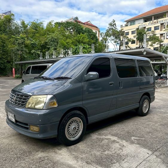 Toyota Grand Hiace 2000 รุ่นย่อยอื่นๆ Van ดีเซล ไม่ติดแก๊ส เกียร์อัตโนมัติ เทา รูปที่ 2
