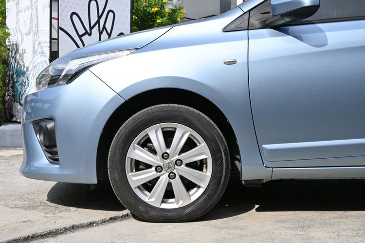 Toyota Yaris 2016 1.5 TRD Sportivo Sedan เบนซิน ไม่ติดแก๊ส เกียร์อัตโนมัติ ฟ้า รูปที่ 3