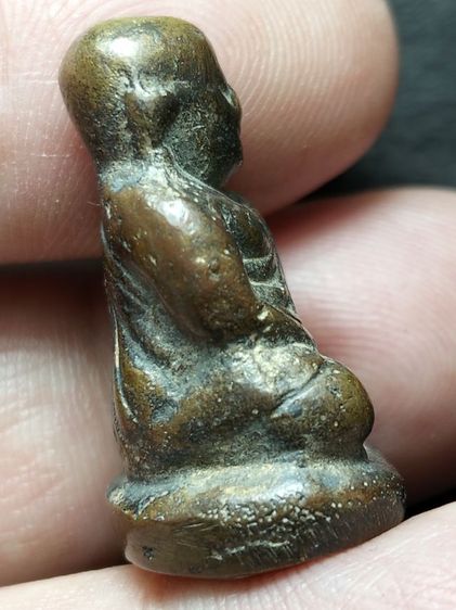 รูปหล่อหลวงพ่อเงินครับ รูปที่ 8