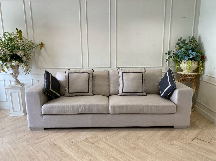 ผ้า โซฟา Beatris 4 ที่นั่ง สีเทาอ่อน ยี่ห้อ S.B. Furniture