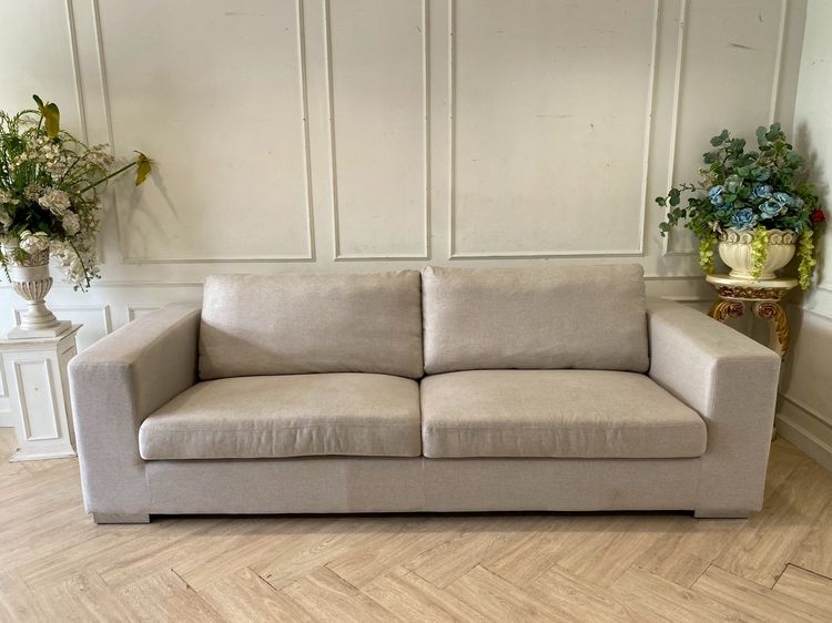โซฟา Beatris 4 ที่นั่ง สีเทาอ่อน ยี่ห้อ S.B. Furniture รูปที่ 5