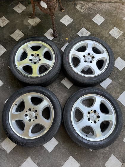17" ล้อ Benz แท้ 17นิ้ว W210 E240 FACELIFT AVANTGARDE Made in Italy Part no.A2104011502 ขนาด 8J x 17H2 ET37 ล้อสภาพสวยเดิม ไม่คด ไม่ดุ้ง ไม่ร้าว