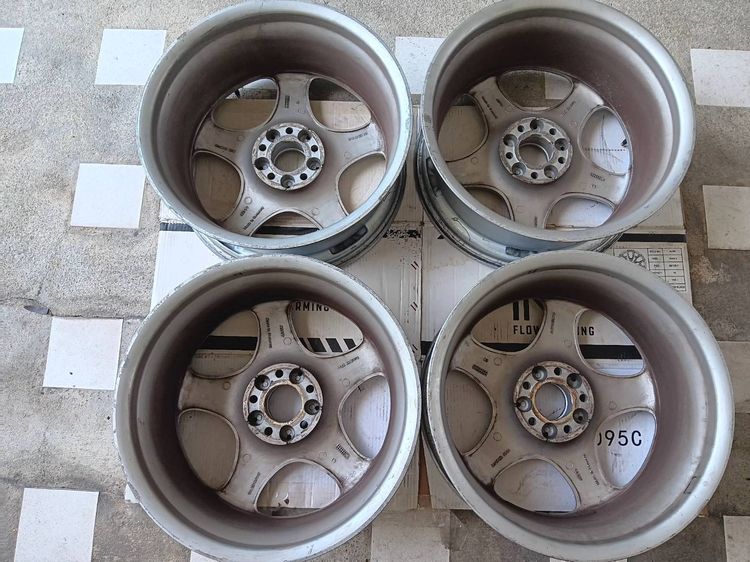 ล้อBenz W220 แท้ รุ่นTop 18นิ้ว Made in Germany Part no. A 220 401 03 02 ขนาด 8J x 18H2 ET44 ล้อสภาพสวยมาก ตามรูป ไม่คด ไม่ดุ้ง ไม่ร้าว ไม่เ รูปที่ 8