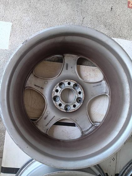 ล้อBenz W220 แท้ รุ่นTop 18นิ้ว Made in Germany Part no. A 220 401 03 02 ขนาด 8J x 18H2 ET44 ล้อสภาพสวยมาก ตามรูป ไม่คด ไม่ดุ้ง ไม่ร้าว ไม่เ รูปที่ 9