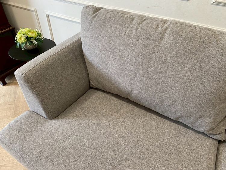 โซฟา 2 ที่นั่ง เบาะผ้า สีเทา สไตล์โมเดิร์น (สินค้าใหม่) รูปที่ 7