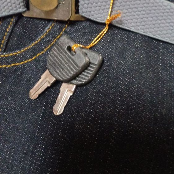 กระเป๋าเดินทาง 799-ลดเหลือ 499- สภาพดีใช้น้อยเก่าก็บ ยาว 21.5 นิ้ว กว้าง 13.5 นิ้ว หนา 8.5 นิ้ว รูปที่ 2