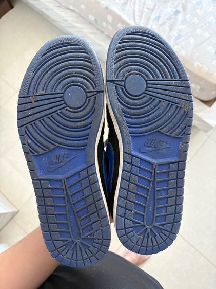 Air Jordan I Mid Hyper Royal 10 US สภาพดีใส่น้อยไม่มีกล่องซื้อมาจากอเมริกา รูปที่ 3