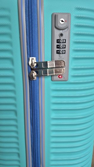 กระเป๋าเดินทาง caggigoni ล้อลาก 20 นิ้วสีฟ้า มือ 1 มือหนึ่ง สภาพนางฟ้า รูปที่ 9