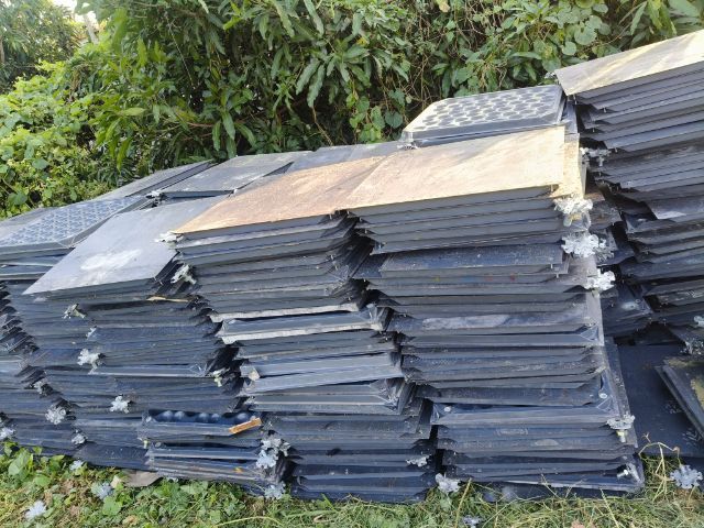 แผ่นพื้นสำเร็จรูปเหล็ก กว้าง 60 ซ.ม.ยาว 60 ซ.ม.