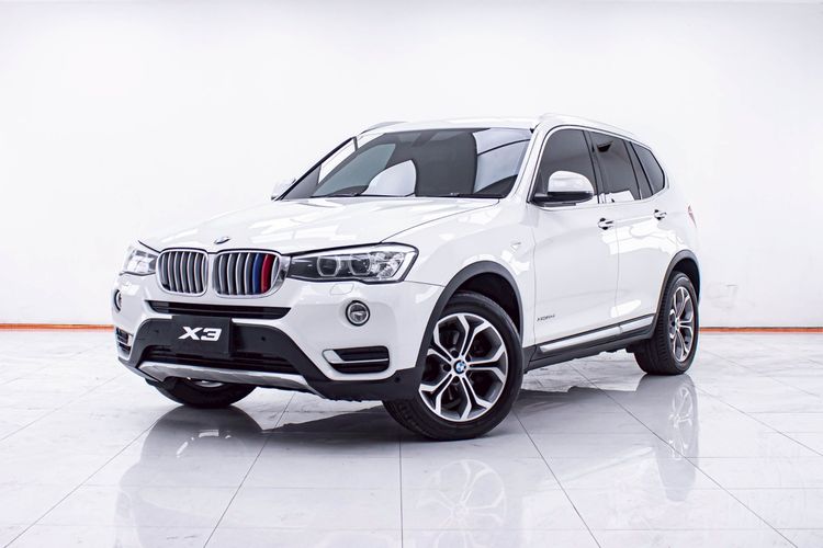 รถ BMW X3 2.0 xDrive20d Highline 4WD สี ขาว