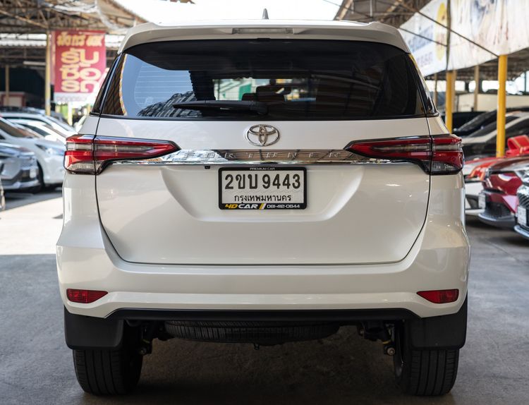 Toyota Fortuner 2022 2.4 G Utility-car ดีเซล ไม่ติดแก๊ส เกียร์อัตโนมัติ ขาว รูปที่ 4