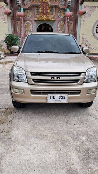 รถ Isuzu D-MAX 3.0 Hi-Lander สี บรอนซ์ทอง