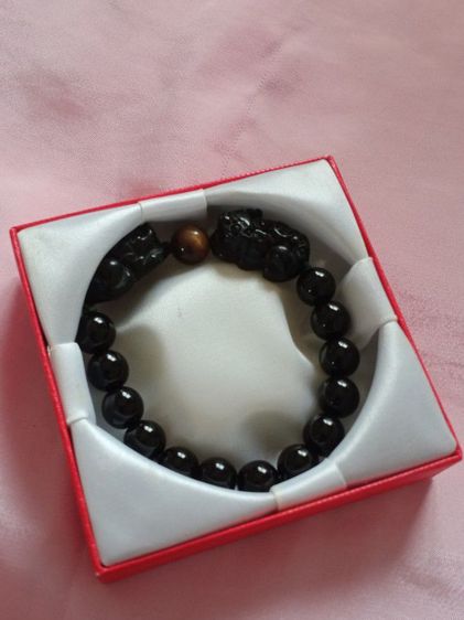 อัญมณี สร้อยข้อมือ ข้อมือปี่เซียะคู่ หินนิลดำ จากเมืองนอก(เม็ด 11มิล)