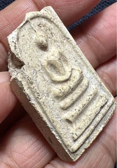 🙏พระสมเด็จพิมพ์ใหญ่ เนื้อกระเทาะบิ่นชำรุดเดิม🙏พระสมเด็จพิมพ์ใหญ่ พระประธาน องค์ละ 1250 รูปที่ 3