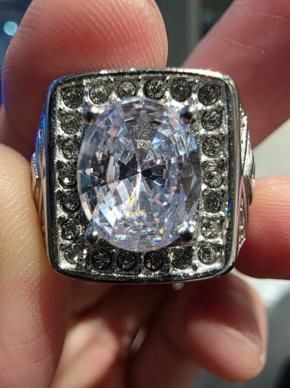 แหวนเพชร สวยเก่าเก็บ หายาก รุ่นเก่า สวยขายตามสภาพ พร้อมส่งครับ เบอร์ 9 ขนาดมาตรฐาน รูปที่ 5