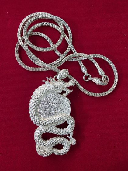 สร้อยสีเงิน หนักๆ จี้สีทอง รูปมังกร สวยหายาก สร้างน้อย สวย น่าสะสม ขายตามสภาพ ของที่บ้าน พร้อมส่งครับ รูปที่ 3