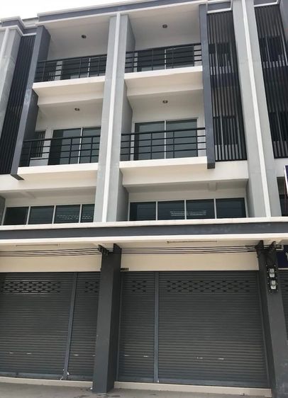 อาคารพาณิชย์ให้เช่า 4.5 ชั้น สาย8 ขุนแก้ว นครชัยศรี  ทำเลดี ติดถนนใหญ่