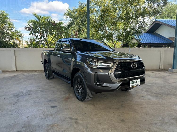 Toyota Hilux Revo 2024 Smart Cab 2.4 Entry Prerunner Pickup ดีเซล ไม่ติดแก๊ส เกียร์ธรรมดา เทา รูปที่ 2