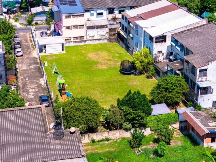 ขายที่ดินเปล่า 2 งาน 92 ตร.วา ทำเลดีใจกลางเมือง ลาดพร้าว 18 วิภาวดีรังสิต20