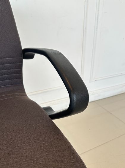 เก้าอี้สำนักงาน แบรนด์ ROCKWORTH เบาะผ้าสีน้ำตาล รูปที่ 8