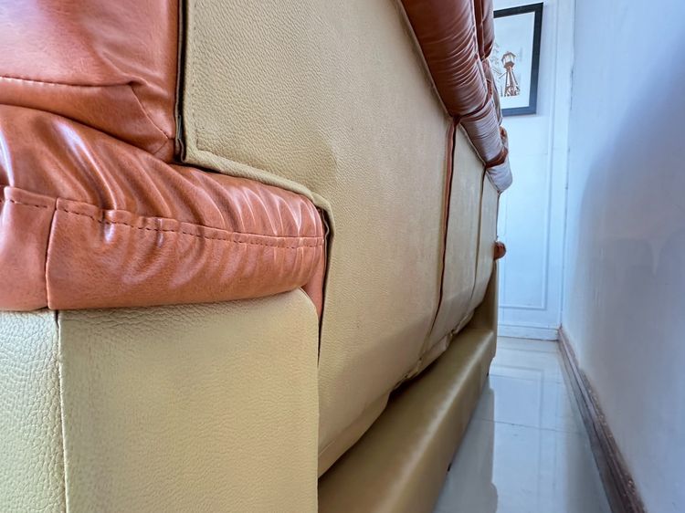 โซฟา 3 ที่นั่ง พร้อมสตูล หุ้มหนังเทียม สีน้ำตาลเข้ม รูปที่ 5